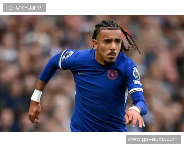 米体：尤文补强右后卫有意帕莱斯特拉，古斯托是代替计划